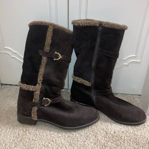 Stuart Weitzman suede  furry lined boots.